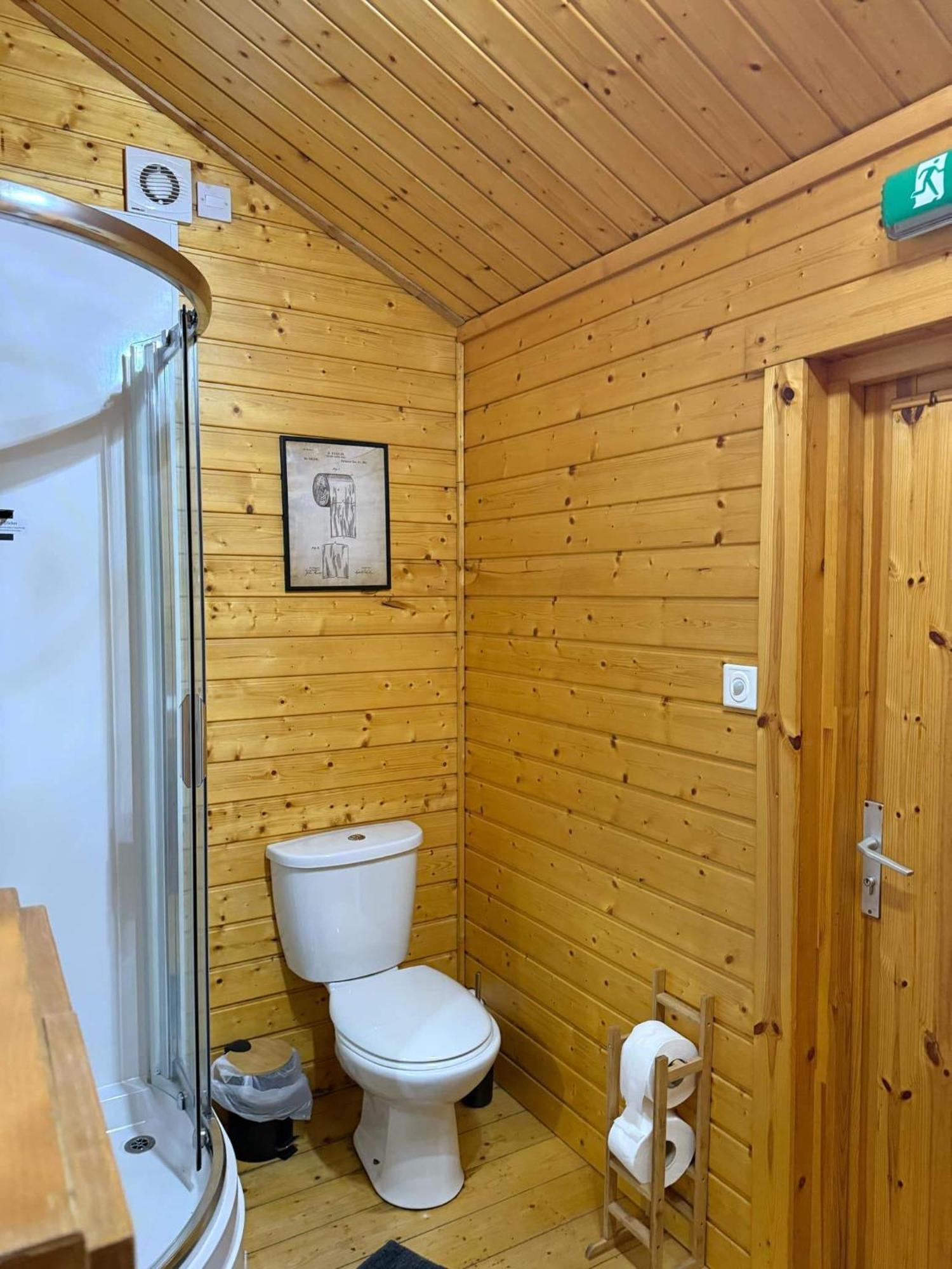Impeccable 1-Bed House In Retford Close To A1 ภายนอก รูปภาพ